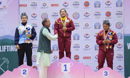 Manipur ने रिकॉर्ड जीत के साथ राष्ट्रीय खेल 2025 के चौथे दिन की पदक तालिका में शीर्ष स्थान हासिल किया Manipur ने रिकॉर्ड जीत के साथ राष्ट्रीय खेल 2025 के चौथे दिन की पदक तालिका में शीर्ष स्थान हासिल किया