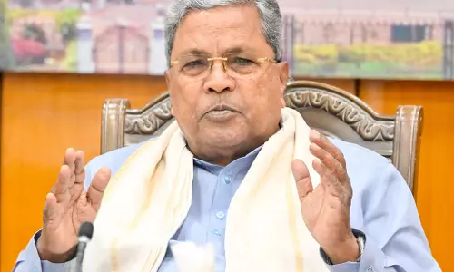 कर्नाटक के लिए अनुचित बजट: सिद्धारमैया ने आलोचना की कर्नाटक के लिए अनुचित बजट: सिद्धारमैया ने आलोचना की