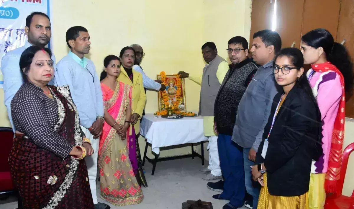 Basti: महाविद्यालय में तीन दिवसीय गाइड एवं रेंजर के विशेष शिविर का आयोजन किया गया Basti: महाविद्यालय में तीन दिवसीय गाइड एवं रेंजर के विशेष शिविर का आयोजन किया गया