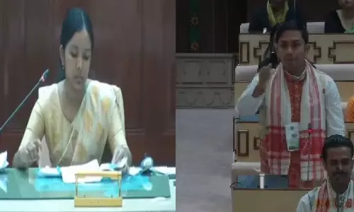 Assam के छात्रों ने जयपुर में आयोजित राष्ट्रीय पर्यावरण युवा संसद 2025 में अपना जलवा बिखेरा Assam के छात्रों ने जयपुर में आयोजित राष्ट्रीय पर्यावरण युवा संसद 2025 में अपना जलवा बिखेरा
