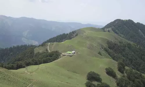 मंडी निवासियों ने Shikari Devi अभयारण्य के आसपास पारिस्थितिकी-संवेदनशील क्षेत्र का विरोध किया मंडी निवासियों ने Shikari Devi अभयारण्य के आसपास पारिस्थितिकी-संवेदनशील क्षेत्र का विरोध किया