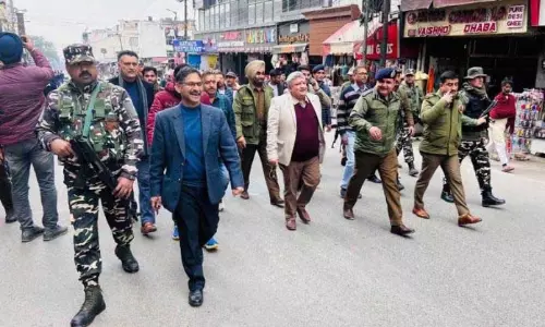 परिवहन आयुक्त ने Katra में मेगा सड़क सुरक्षा रैली को हरी झंडी दिखाई परिवहन आयुक्त ने Katra में मेगा सड़क सुरक्षा रैली को हरी झंडी दिखाई