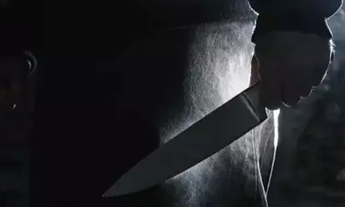 युवक ने पूर्व प्रेमिका को बेरहमी से मार डाला, फिर की ख़ुदकुशी की कोशिश