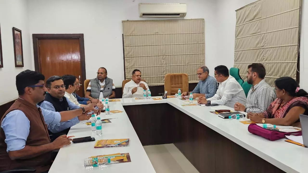 भाजपा का घोषणा पत्र तैयार, देर रात अंतिम रूप दिया गया भाजपा का घोषणा पत्र तैयार, देर रात अंतिम रूप दिया गया