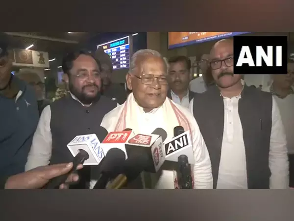 विपक्ष की आलोचना के बीच केंद्रीय मंत्री Manjhi ने केंद्रीय बजट का बचाव किया विपक्ष की आलोचना के बीच केंद्रीय मंत्री Manjhi ने केंद्रीय बजट का बचाव किया