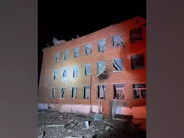 Zelensky ने रूस पर कुर्स्क क्षेत्र में अपने ही नागरिकों पर बमबारी करने का आरोप लगाया Zelensky ने रूस पर कुर्स्क क्षेत्र में अपने ही नागरिकों पर बमबारी करने का आरोप लगाया
