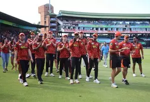 SA20: सनराइजर्स ईस्टर्न केप ने पार्ल रॉयल्स पर बोनस पॉइंट जीत हासिल की SA20: सनराइजर्स ईस्टर्न केप ने पार्ल रॉयल्स पर बोनस पॉइंट जीत हासिल की