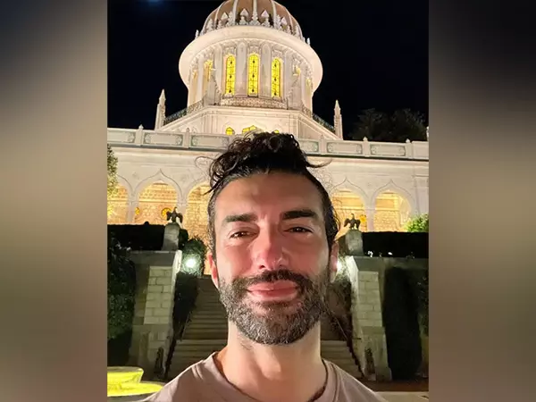 Justin Baldoni ने अपना पक्ष साझा करने के लिए वेबसाइट लॉन्च की Justin Baldoni ने अपना पक्ष साझा करने के लिए वेबसाइट लॉन्च की