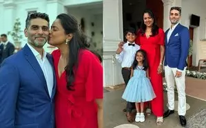 Sameera Reddy ने ‘स्पेशल किस’ के साथ शादी के 11 साल पूरे होने का जश्न मनाया Sameera Reddy ने ‘स्पेशल किस’ के साथ शादी के 11 साल पूरे होने का जश्न मनाया