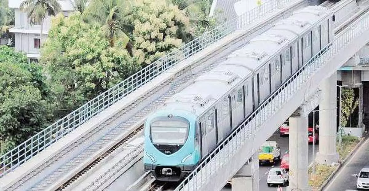 Kerala: केरल सरकार के अनिर्णय के कारण मेट्रो रेल को अंतिम रूप देने की प्रक्रिया में देरी Kerala: केरल सरकार के अनिर्णय के कारण मेट्रो रेल को अंतिम रूप देने की प्रक्रिया में देरी