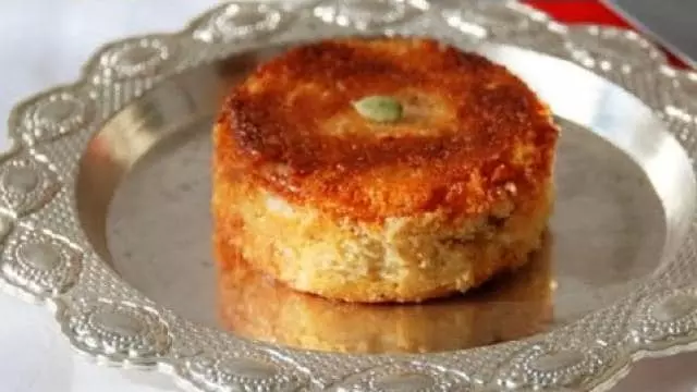 Chhena Poda ओडिशा की यह मिठाई खास अवसर पर करे तैयार Chhena Poda ओडिशा की यह मिठाई खास अवसर पर करे तैयार