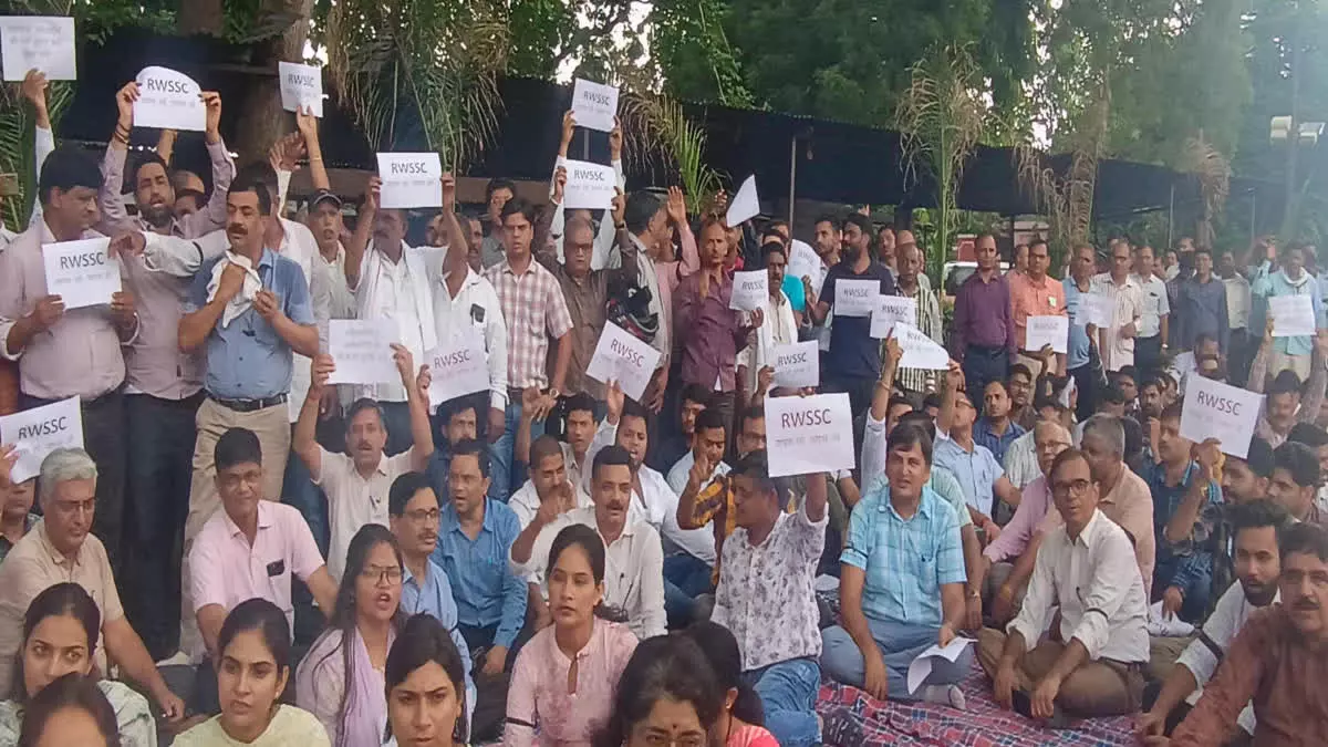 Jaipur: 54 फीसदी से अधिक अभ्यर्थियों ने राजस्थान राज्य एवं अधीनस्थ सेवाएं संयुक्त प्रतियोगी Jaipur: 54 फीसदी से अधिक अभ्यर्थियों ने राजस्थान राज्य एवं अधीनस्थ सेवाएं संयुक्त प्रतियोगी