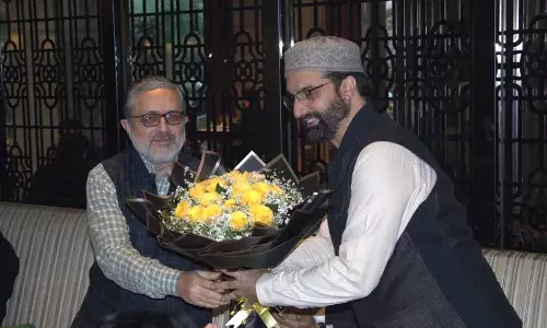 कश्मीरी पंडितों की वापसी के लिए मीरवाइज उमर फारूक के नेतृत्व में गठन का प्रस्ताव