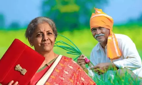 Andhra: केंद्रीय बजट को कर्मचारी, किसान हितैषी बताया गया Andhra: केंद्रीय बजट को कर्मचारी, किसान हितैषी बताया गया