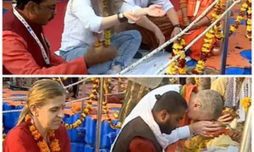 118 सदस्यीय विदेशी प्रतिनिधिमंडल ने महाकुंभ में किया संगम स्नान, भारतीय संस्कृति की सराहना की