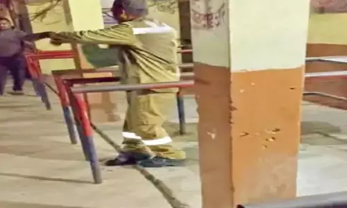 ड्राइवर ने की पेट्रोल से आत्महत्या करने की कोशिश