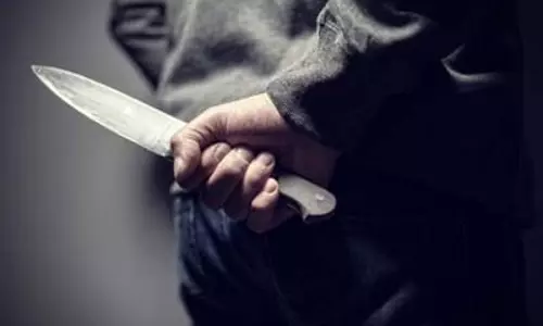 ब्रेकअप: पूर्व प्रेमिका की चाकू घोंपकर ले ली जान, ये बात नहीं आई रास