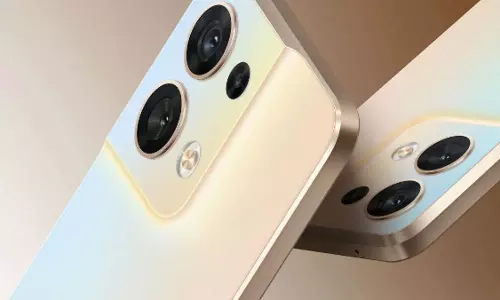 32MP के सेल्फी कैमरा और 80 वॉट सुपरवूक चार्जिंग वाले OPPO में हजारों की छूट
