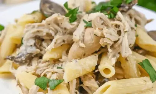 Creamy Chicken Pasta Recipe: घर पर बच्चों के लिए बनाएं क्रीमी चिकन पास्ता