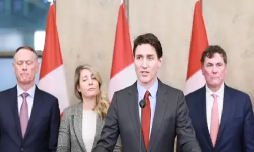 कनाडा ने अमेरिकी वस्तुओं पर 25 प्रतिशत प्रतिशोधी टैरिफ लगाया, PM Trudeau ने कनाडाई लोगों से स्थानीय सामान खरीदने का आग्रह किया