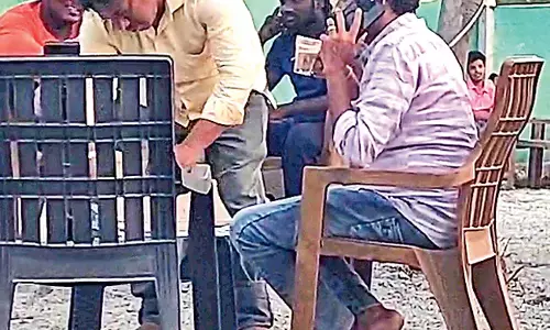Andhra: टीकोट्टू में रजिस्ट्रेशन काउंटर स्थापित किया गया Andhra: टीकोट्टू में रजिस्ट्रेशन काउंटर स्थापित किया गया