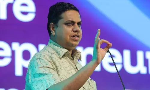 Kerala विधानसभा अध्यक्ष ने कहा, छात्रों को जोखिम उठाना चाहिए Kerala विधानसभा अध्यक्ष ने कहा, छात्रों को जोखिम उठाना चाहिए