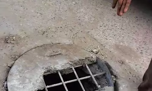 Haryana : नरवाना में खुले मैनहोल चिंता का विषय Haryana : नरवाना में खुले मैनहोल चिंता का विषय