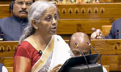 Budget 2025: नई कर व्यवस्था में 12 लाख रुपये तक की आय पर कोई कर नहीं