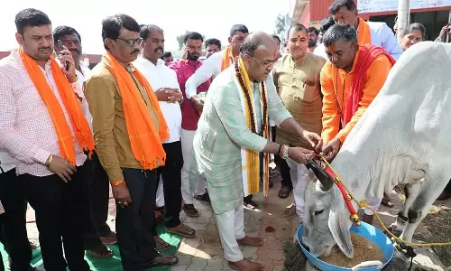 पूर्व मंत्री अरविंद लिंबावली के जन्मदिन के अवसर पर 110 जनकल्याण सेवा कार्यक्रम आयोजित किए