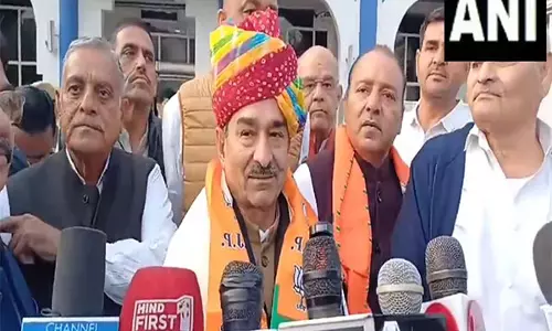 BJP अध्यक्ष ने बजट 2025 को मध्यम वर्ग के लिए वरदान बताया BJP अध्यक्ष ने बजट 2025 को मध्यम वर्ग के लिए वरदान बताया