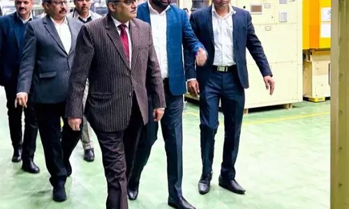 Jammu: मुख्य सचिव ने औद्योगिक एस्टेट का दौरा, बुनियादी ढांचे में सुधार का वादा किया Jammu: मुख्य सचिव ने औद्योगिक एस्टेट का दौरा, बुनियादी ढांचे में सुधार का वादा किया