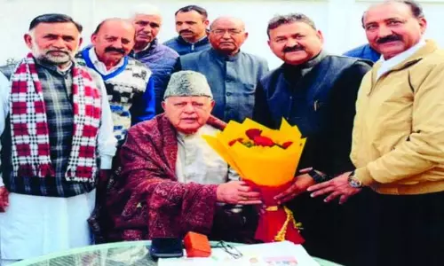 NC के केंद्रीय श्रमिक संघ के प्रतिनिधिमंडल ने फारूक से मुलाकात की NC के केंद्रीय श्रमिक संघ के प्रतिनिधिमंडल ने फारूक से मुलाकात की
