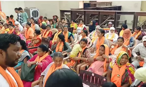कांग्रेस की उड़ी नींद, बीजेपी में शामिल हुए 400 लोग