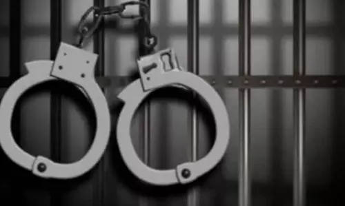 Odisha: वकील पर एसिड अटैक के मामले में 2 गिरफ्तार