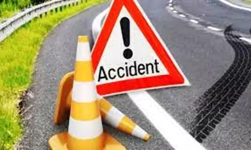 Sultanpur: लखनऊ-वाराणसी मार्ग पर डेढ़ घंटे तक बाधित रहा यातायात, जानें पूरा मामला