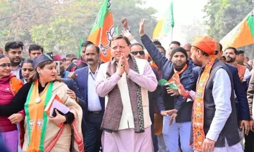 डबल इंजन वाली सरकार दिल्ली के विकास को गति देगी: Uttarakhand CM डबल इंजन वाली सरकार दिल्ली के विकास को गति देगी: Uttarakhand CM
