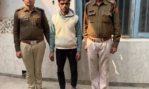 Gurugram: पत्नी की हत्या करने के आरोप में व्यक्ति गिरफ्तार Gurugram: पत्नी की हत्या करने के आरोप में व्यक्ति गिरफ्तार