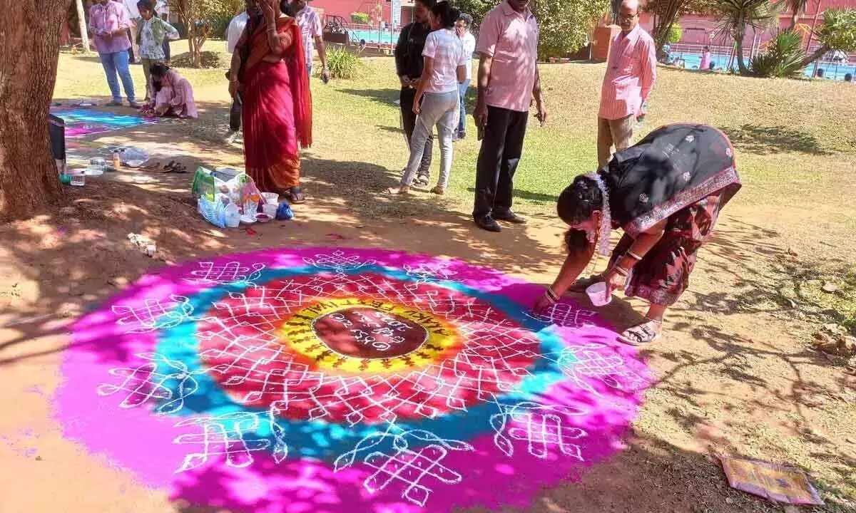 ASR कलेक्टर ने जिम्मेदार पर्यटन पर जोर दिया