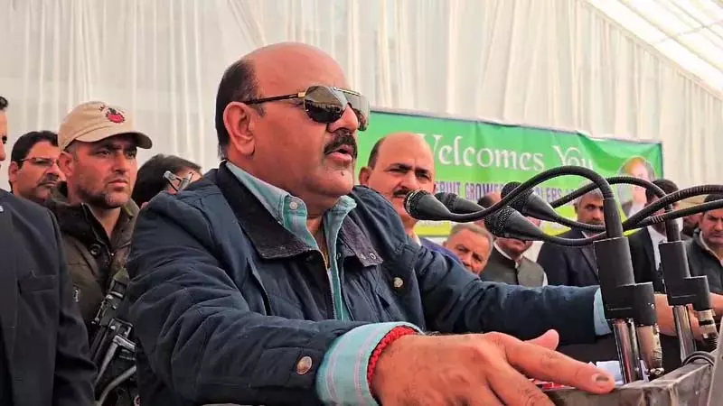 Deputy Chief Minister: शांतिपूर्ण-संतुष्ट जीवन के लिए संतों की शिक्षाओं का पालन करें Deputy Chief Minister: शांतिपूर्ण-संतुष्ट जीवन के लिए संतों की शिक्षाओं का पालन करें