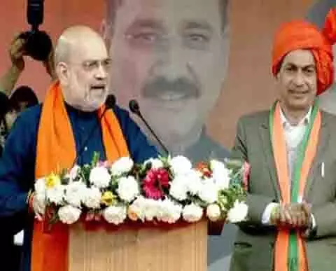 Amit Shah ने केजरीवाल की आलोचना की, मतदाताओं से झूठ की सरकार को खारिज करने की अपील की