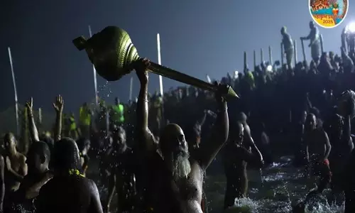 MahaKumbh: बसंत पंचमी पर 1.65 मिलियन से अधिक श्रद्धालुओं ने पवित्र स्नान किया, अमृत स्नान शुरू हुआ