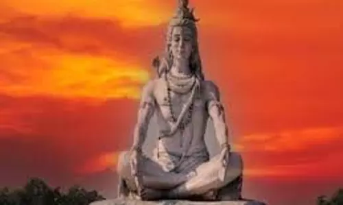धर्म: सोलह सोमवार व्रत पर जरूर पढ़ें ये कथा, आपकी पूजा सफल होगी और आपको जल्द मिलेगा फल धर्म: सोलह सोमवार व्रत पर जरूर पढ़ें ये कथा, आपकी पूजा सफल होगी और आपको जल्द मिलेगा फल