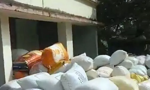 Jajpur: बरुनेई पैक्स पर उर्वरक की कालाबाजारी का आरोप