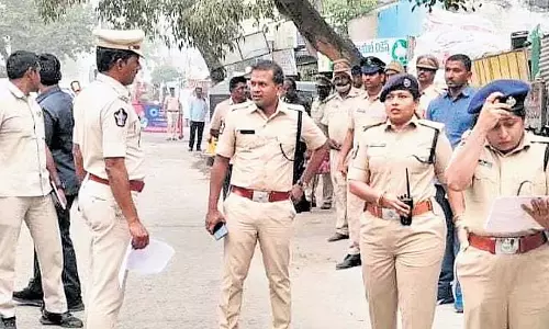 Guntur में घेराबंदी-तलाशी अभियान के दौरान पुलिस ने 46 वाहन जब्त किए