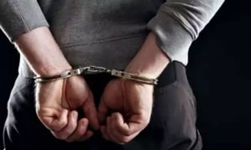 क्योंझर जिले में छात्रा से छेड़छाड़ के आरोप में प्रधानाध्यापक गिरफ्तार