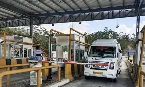केरल सरकार राज्य भर में KIIFB द्वारा वित्तपोषित सड़कों पर टोल वसूलने की योजना