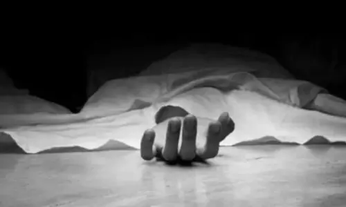 Hyderabad में रियल एस्टेट एजेंट की आत्महत्या पर राजनीतिक हंगामा