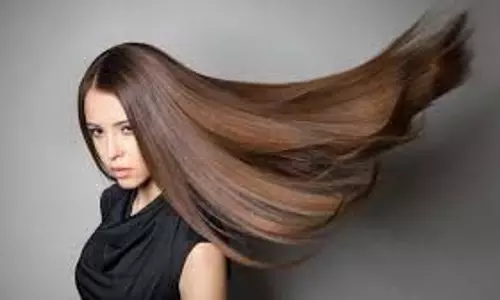Hair Care Tips: बिना स्मूदनिंग के भी बाल रहेंगे सिल्की वेवी, बस इस्तेमाल करें ये हेयर मास्क