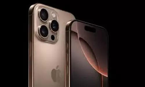 iPhone 16 Pro पर मिल रहा 17,000 का डिस्काउंट और बैंक ऑफर्स