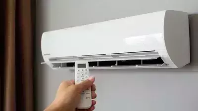 1.5 टन स्प्लिट AC पर कम कीमत मिल रही तगड़ी छूट 1.5 टन स्प्लिट AC पर कम कीमत मिल रही तगड़ी छूट